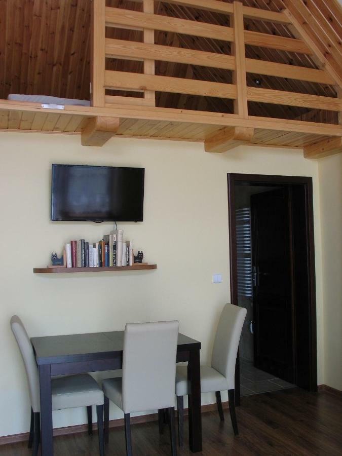 Villa Jura Pokoje Goscinne Zarki Екстериор снимка